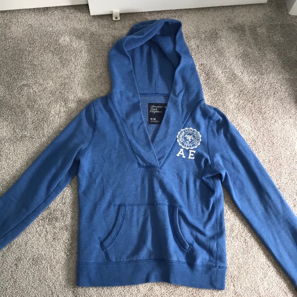 American Eagle Outfitters Tops - Blue American Eagle V neck sweatshirt, Medium